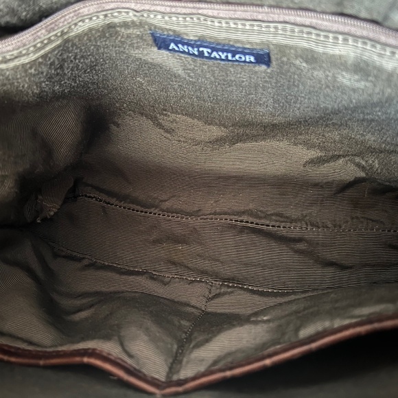 Ann Taylor leather shoulder bag - Picture 3 of 10